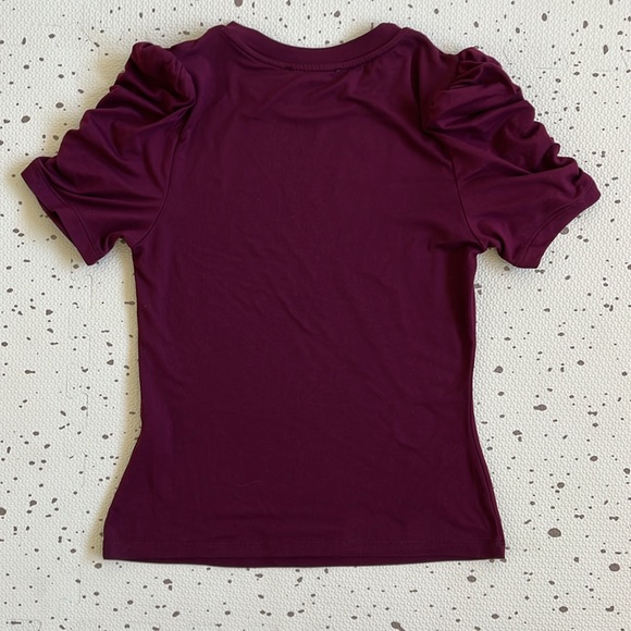 💘 HAUTE MONDE - MAROON ROUCHE SLEEVE TOP - Picture 5 of 5